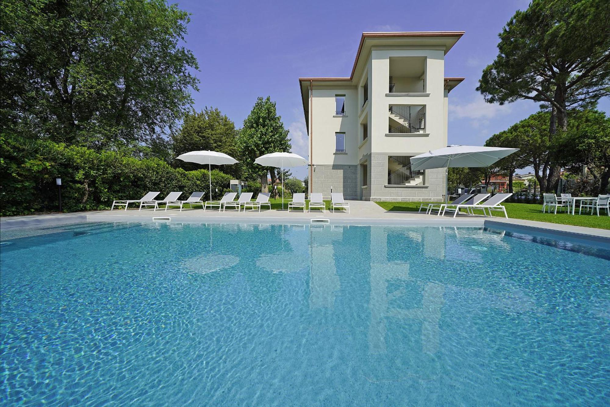 Villa Caterina Apartments By Wonderful Italy Desenzano del Garda Exterior foto