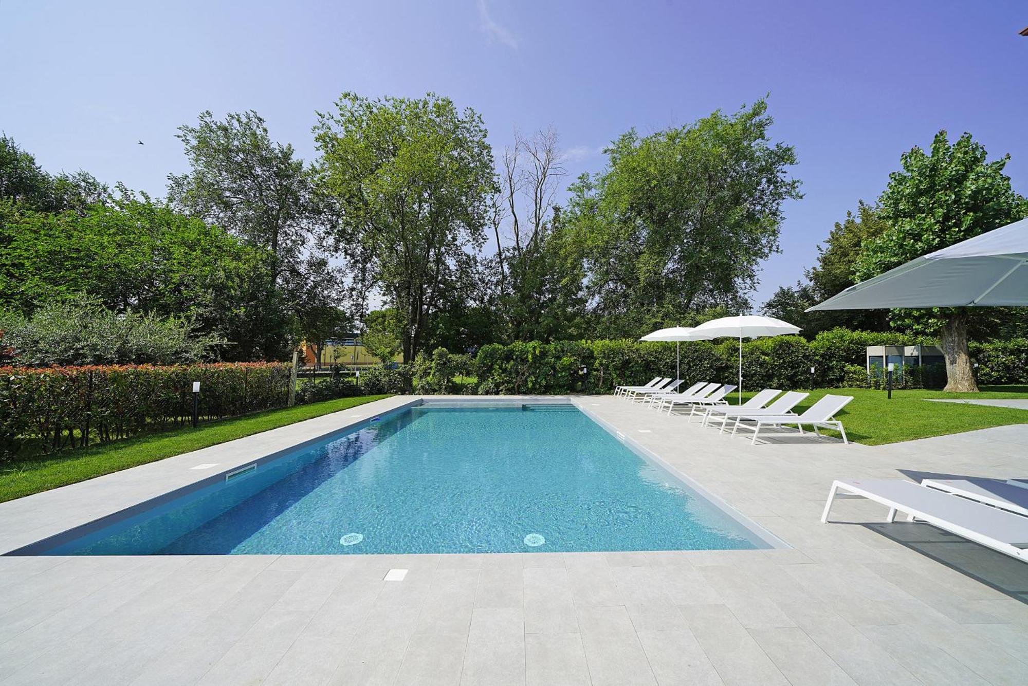 Villa Caterina Apartments By Wonderful Italy Desenzano del Garda Exterior foto