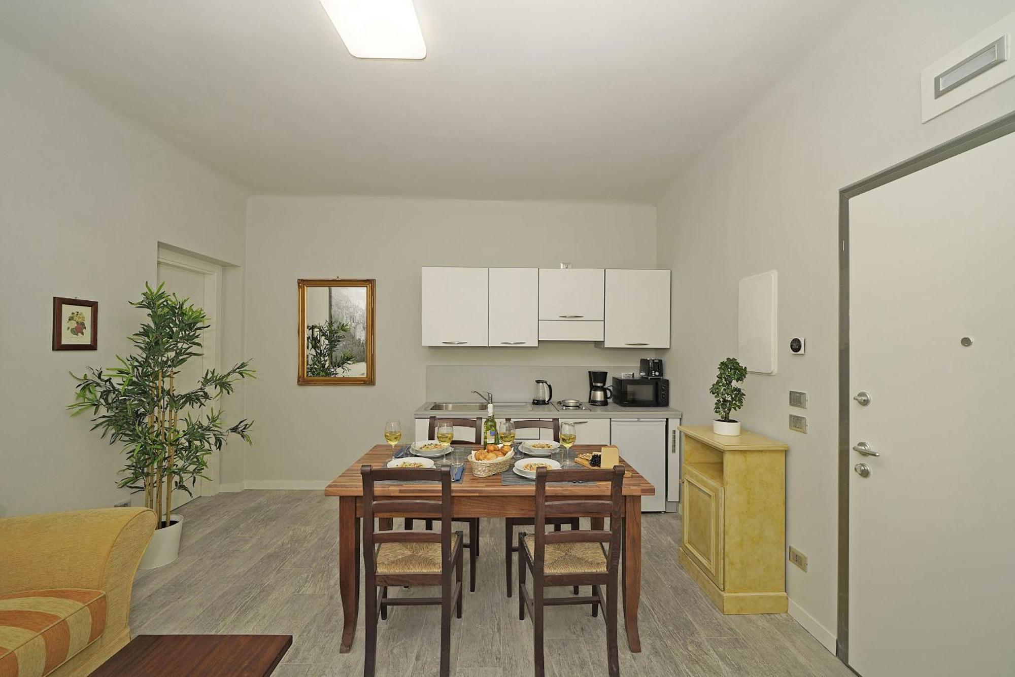 Villa Caterina Apartments By Wonderful Italy Desenzano del Garda Exterior foto