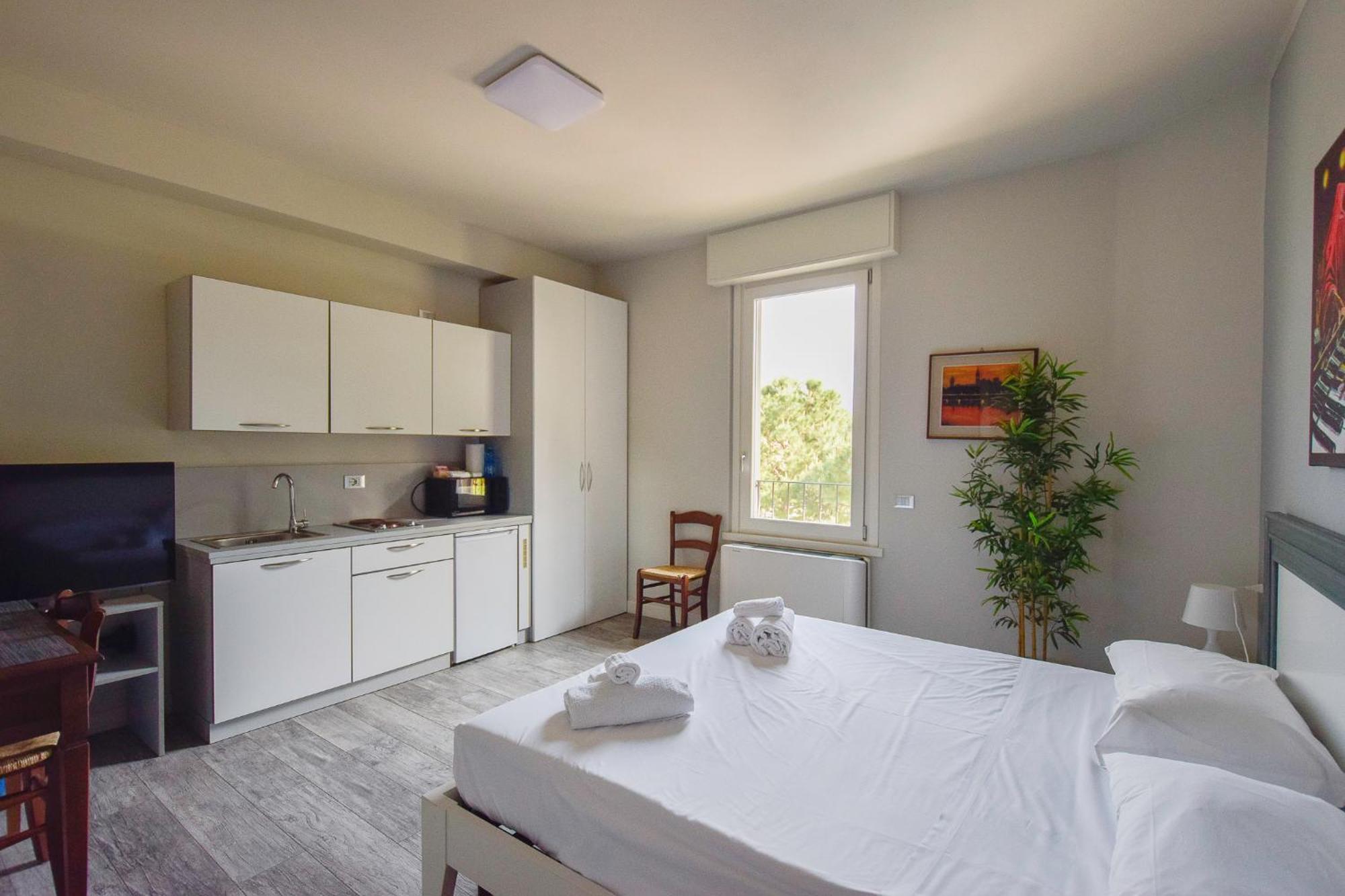Villa Caterina Apartments By Wonderful Italy Desenzano del Garda Exterior foto